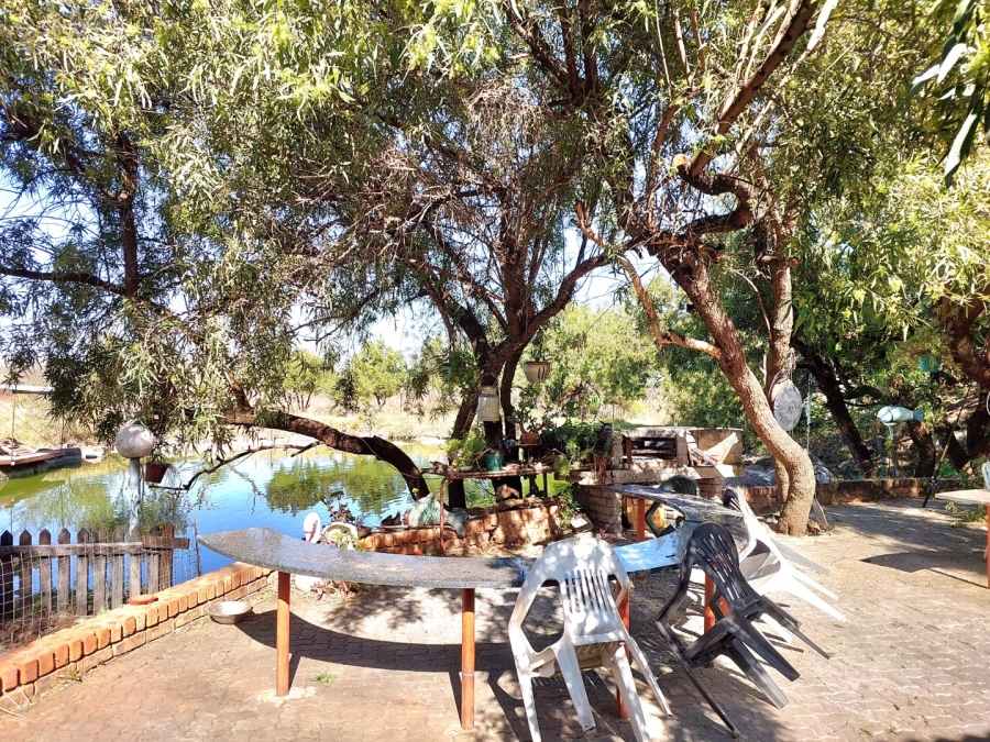 3 Bedroom Property for Sale in Mamogaleskraal AH North West